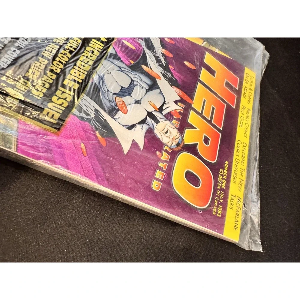 Hero Illustrated #1 July 1993 Sealed Polybag Jurassic Park Card DS9 Poster Comic